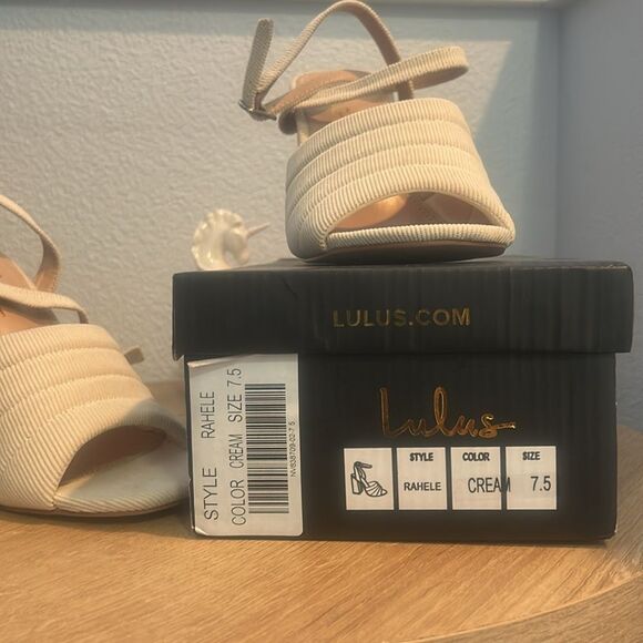 Lulu’s Rahele Cream Corduroy Ankle Strap High Heel Sandals, size 7.5 - Picture 12 of 13